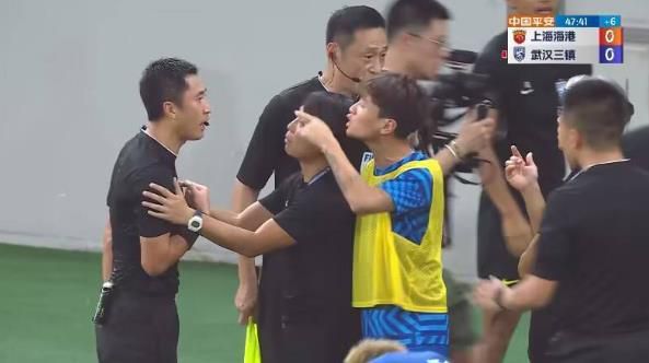 ”01从6部台影佳作到《哪吒2》光影架起两岸沟通桥梁2025年入选台湾电影展的六部影片，类型涵盖黑帮、青春、运动、家庭伦理与纪录片，是近一年来台湾电影的精华之作。
