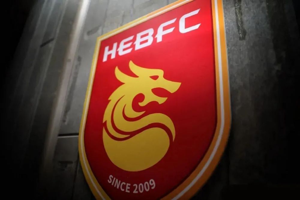 因为人性本来就是复杂的，我们不希望这里面任何一个角色成为工具人，成为脸谱化的人。