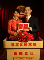 与此同时，电影的上映信息也随海报一起曝光，三部电 电影《镇魂街》备案立项 《风林火山》编剧负责！